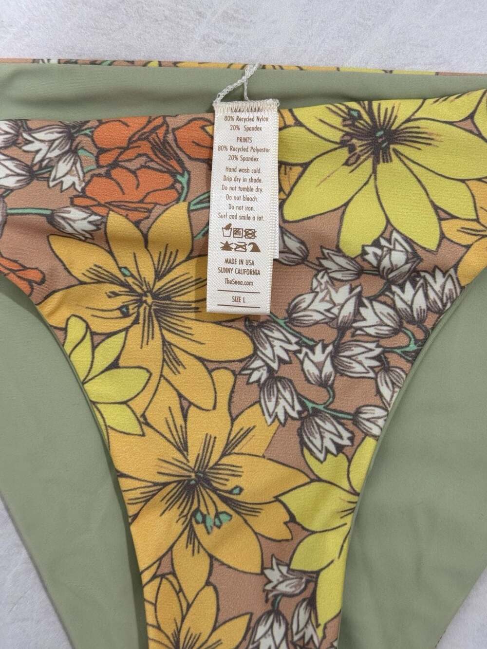 Seea Reversible Bikini Set Size L - Picture 5 of 12